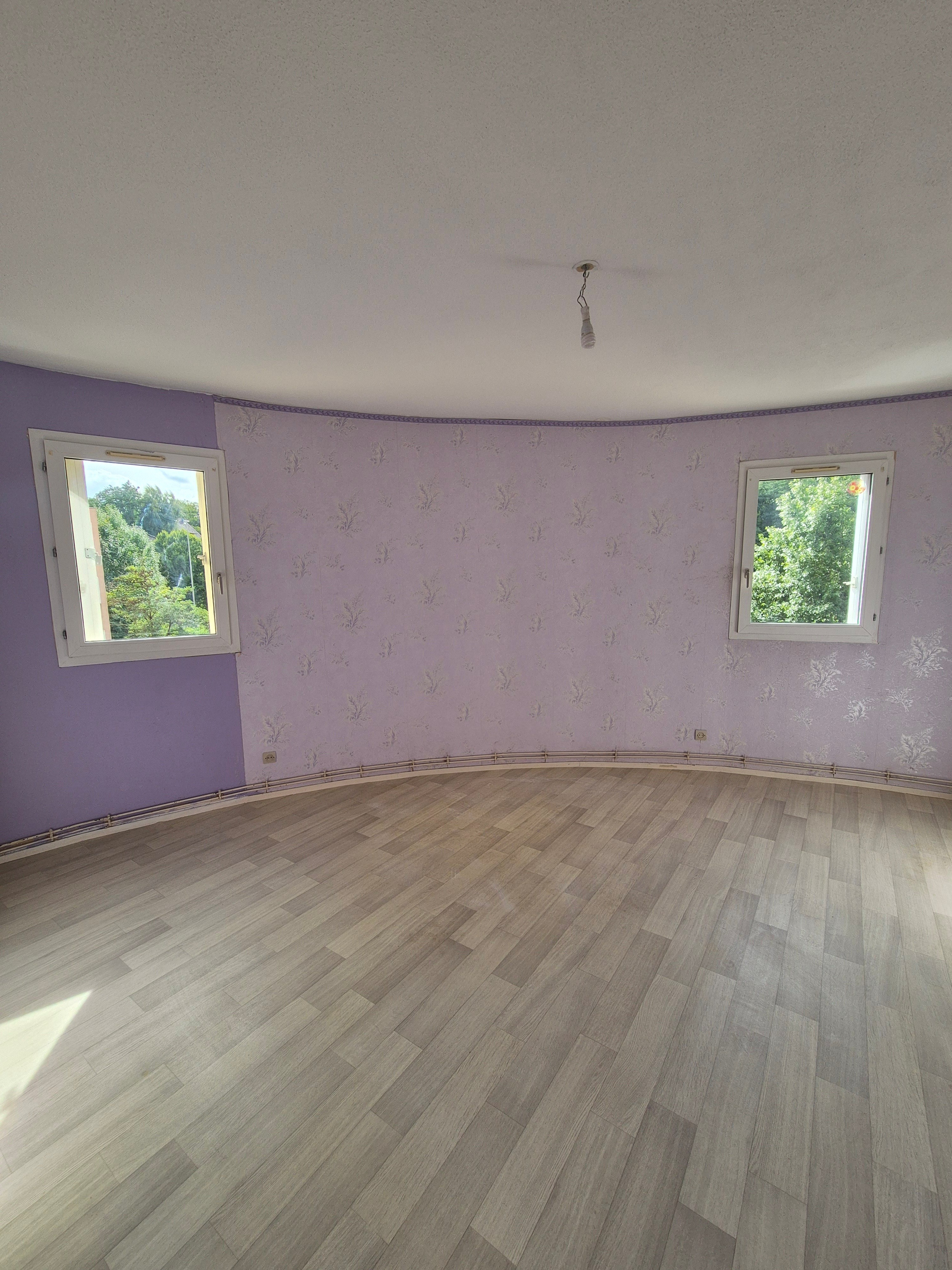 Appartement T3 - 22 Rue Gaston Defferre, Belfort - Ref 64