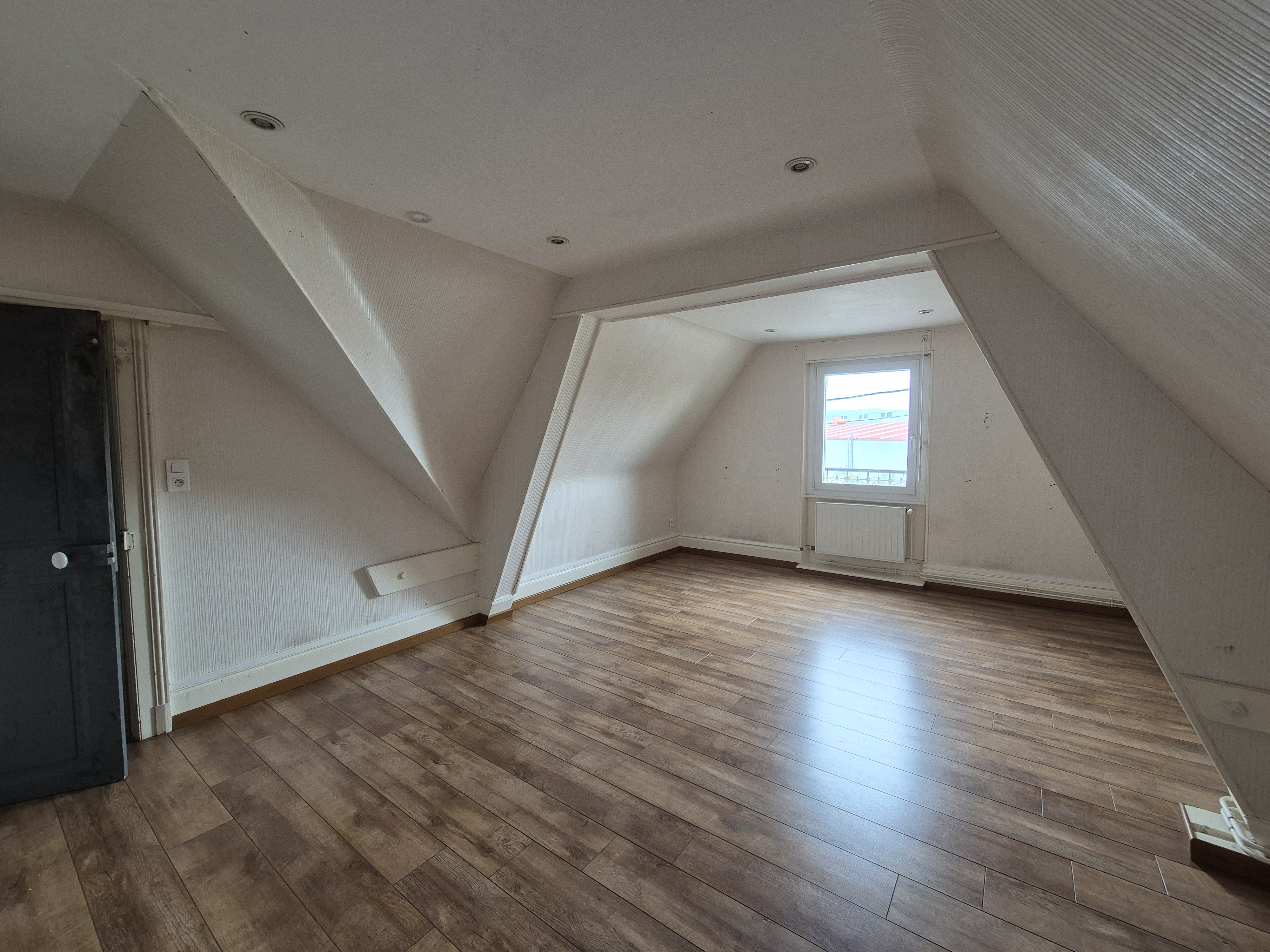 Maison 8 pièces – 5 Rue de Soissons, Belfort