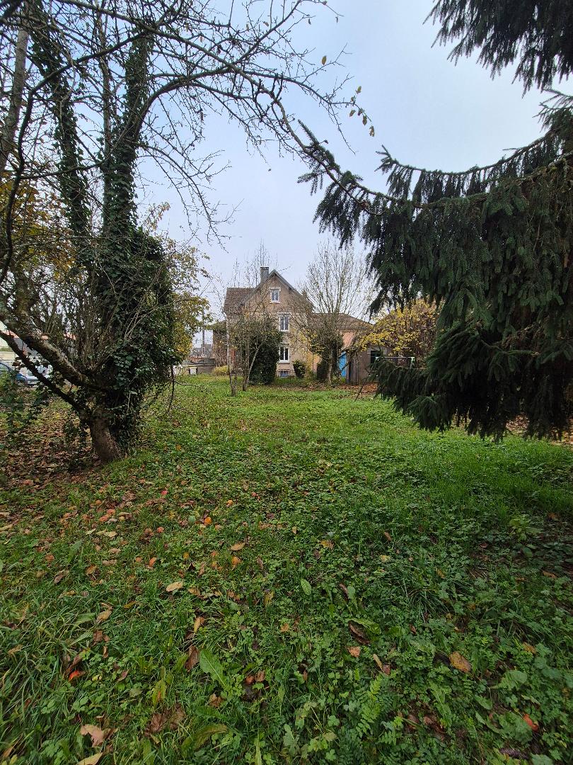 Maison 8 pièces – 5 Rue de Soissons, Belfort