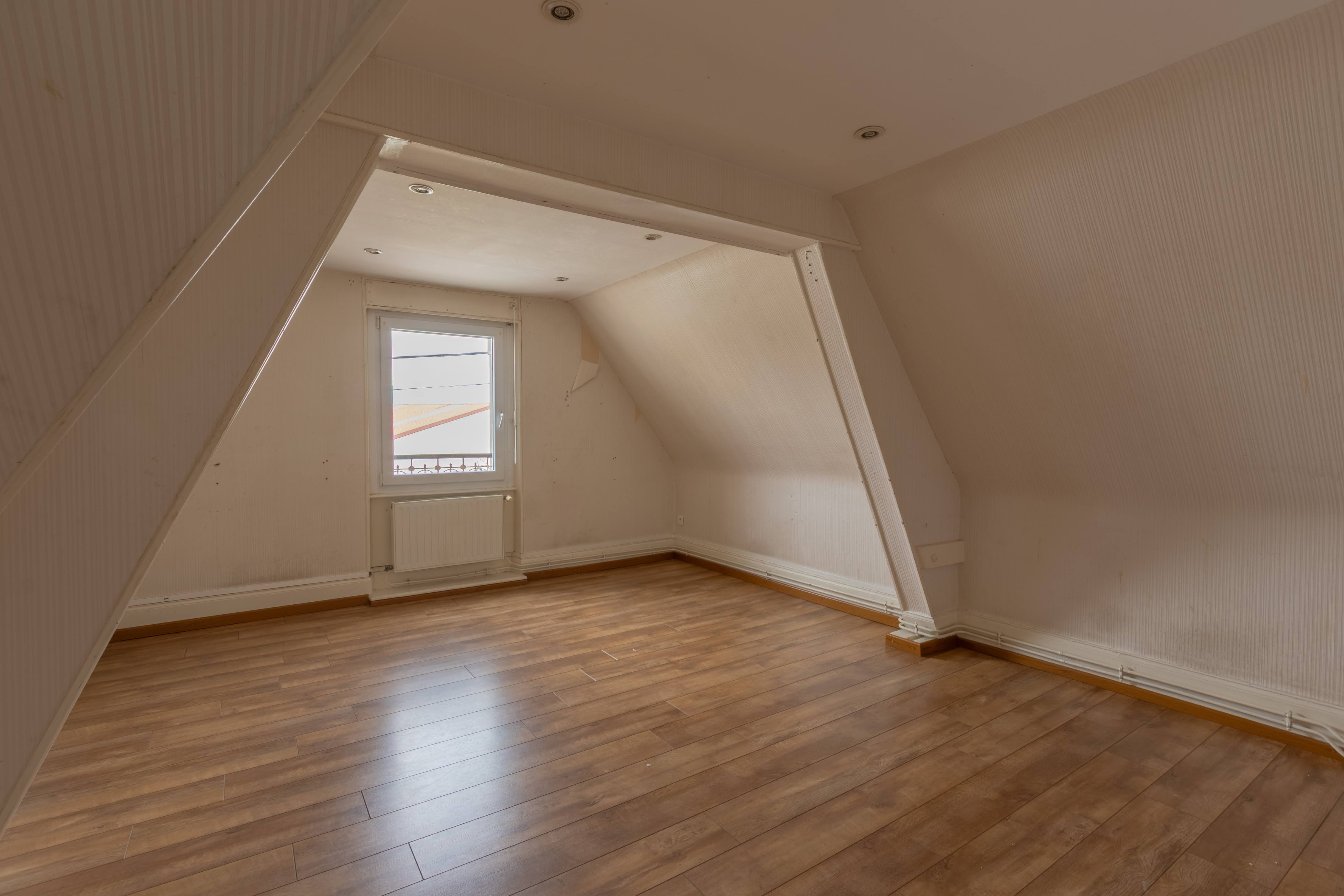 Maison 8 pièces – 5 Rue de Soissons, Belfort