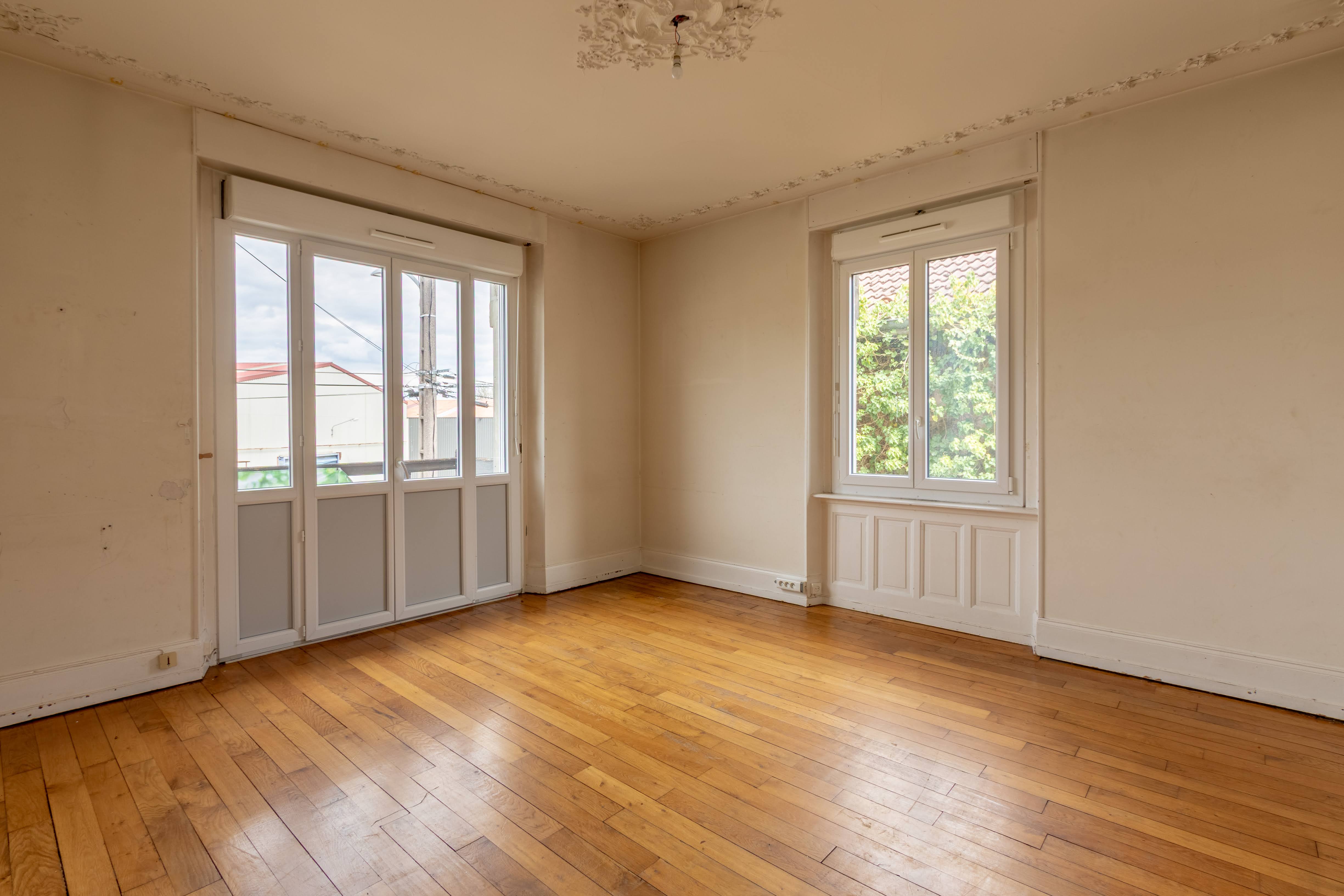 Maison 8 pièces – 5 Rue de Soissons, Belfort