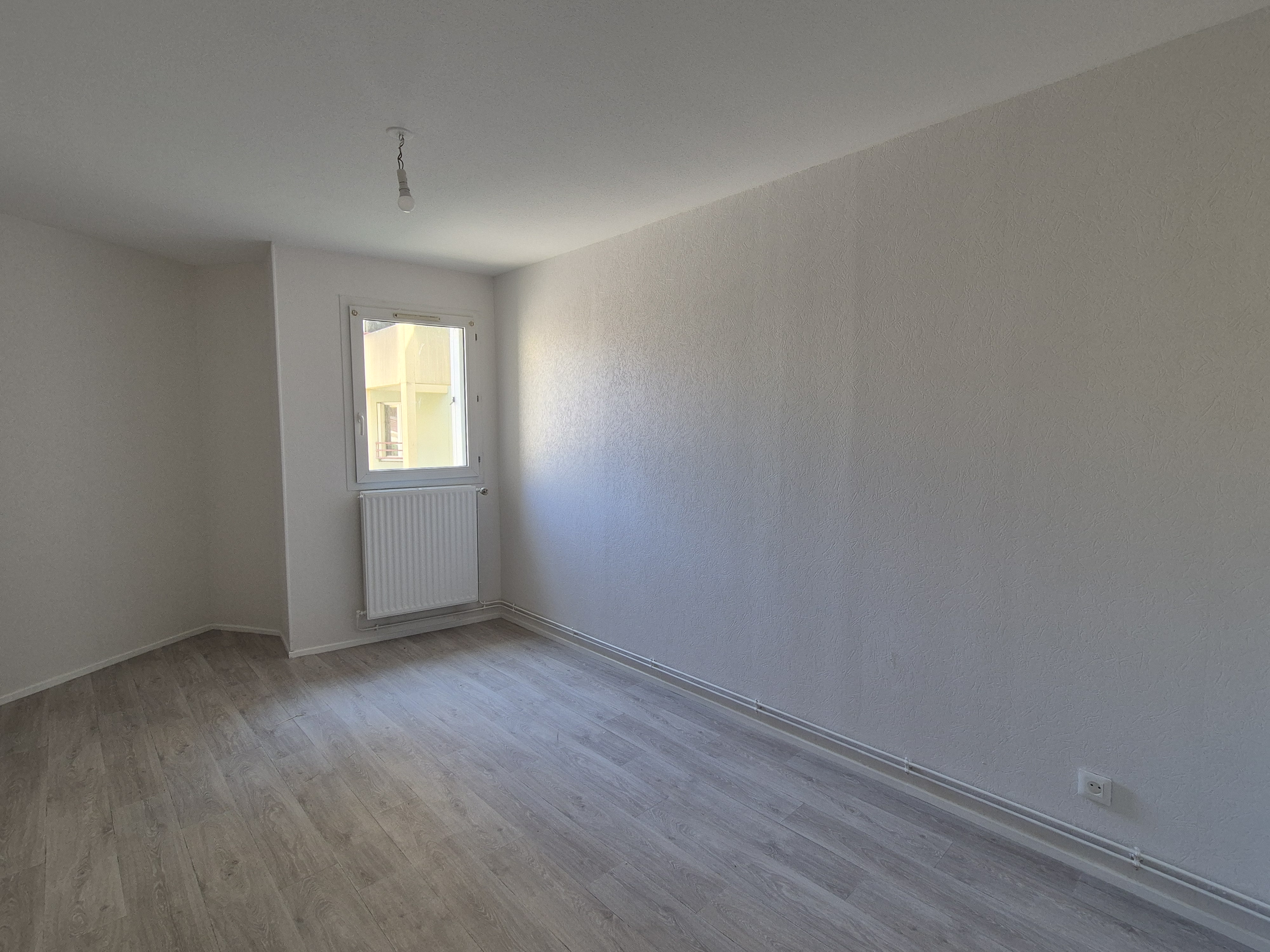 Appartement T6 duplex - 22 Bis Rue Gaston Defferre, Belfort - Ref 52