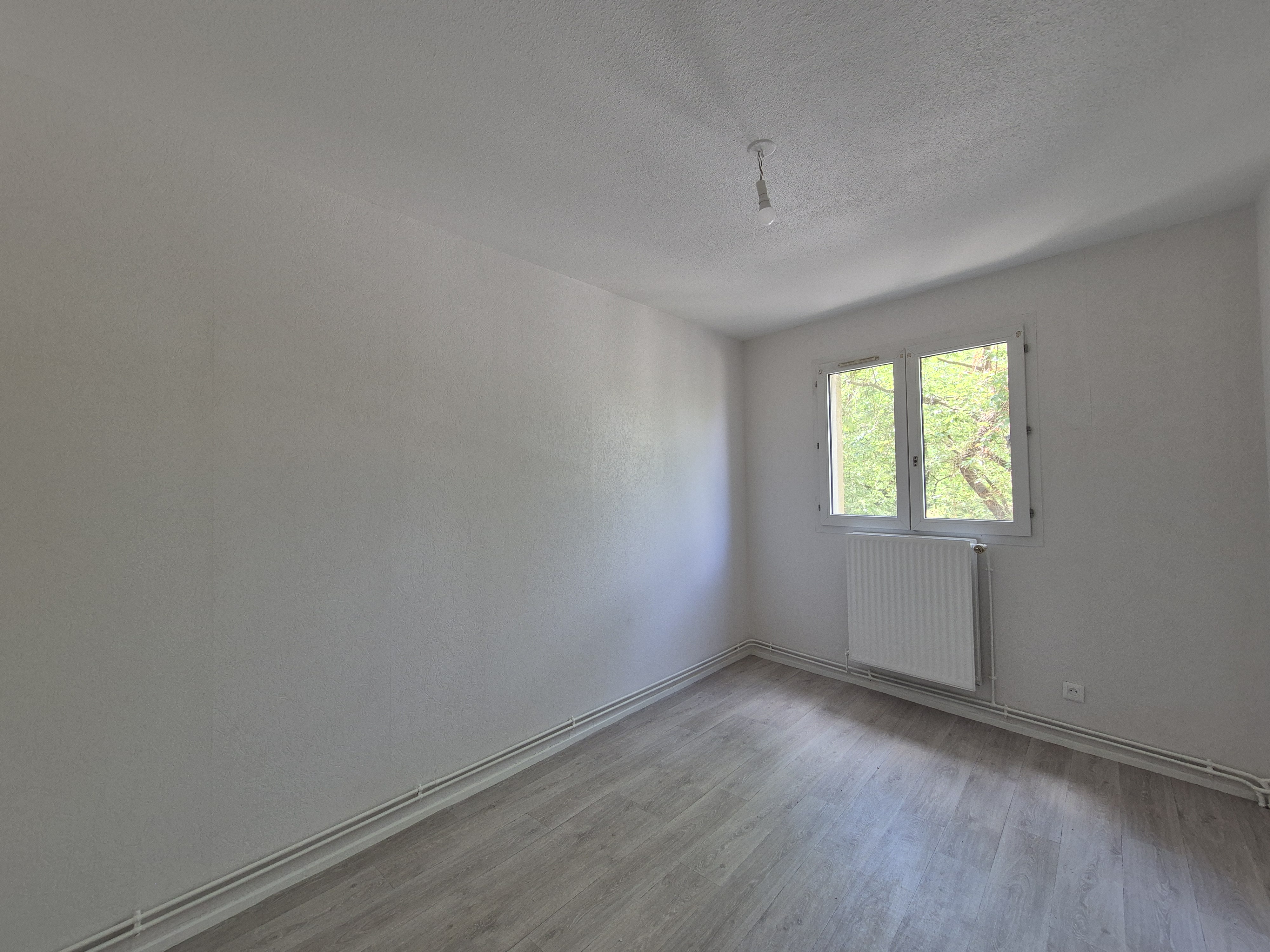 Appartement T6 duplex - 22 Bis Rue Gaston Defferre, Belfort - Ref 52